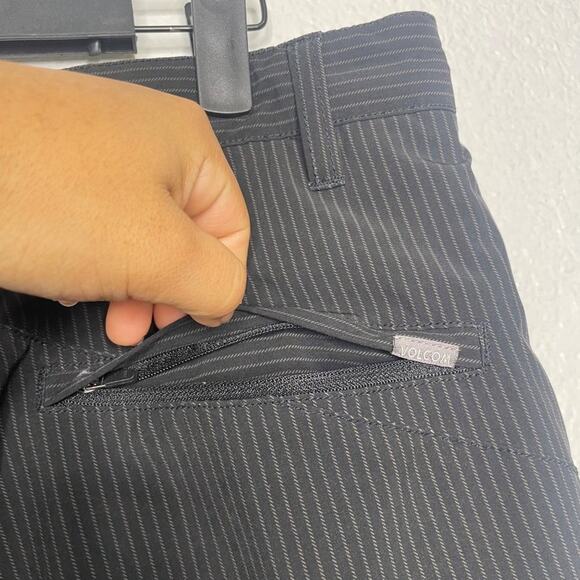 Volcom Mens Shorts Size 32 Black Striped Pin Striped Print Chino Casual Wear - Picture 13 of 14